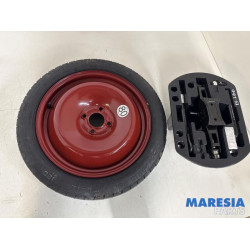 Renault - Captur - Krikset + reservewiel