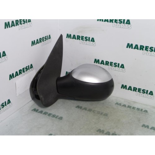 Peugeot - 206 - Wing mirror, left