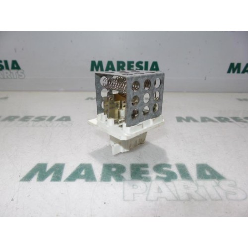 Peugeot - 206 - Heater resistor