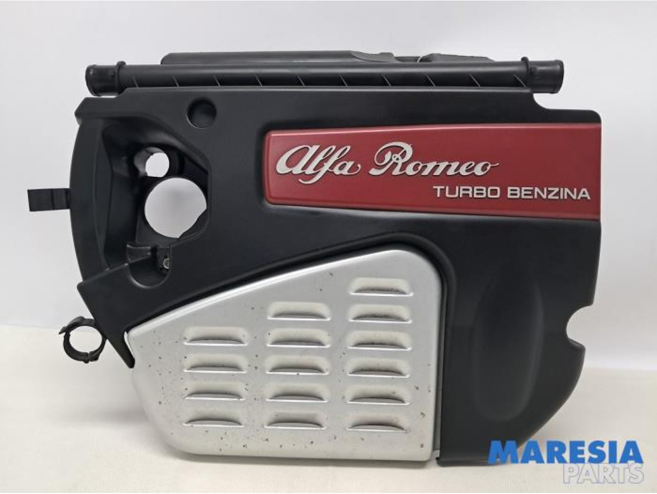 Alfa Romeo - Giulietta - Motor Beschermplaat