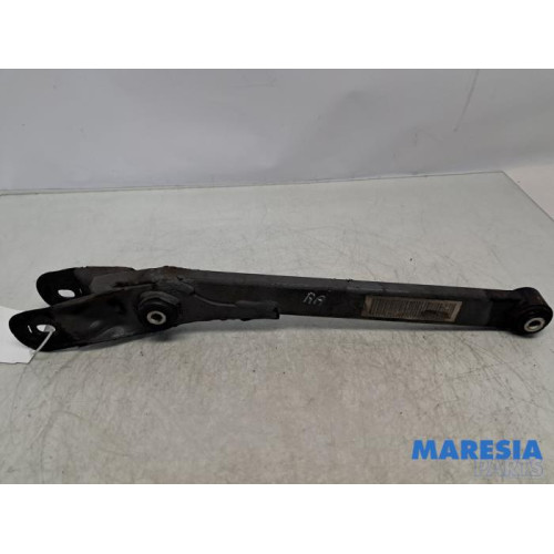 Alfa Romeo - Giulietta - Bras de suspension bas arrière droit