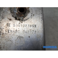 Alfa Romeo - Giulietta - Frontdeel steun