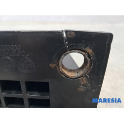 Alfa Romeo - Giulietta - Bumpersteun links-voor