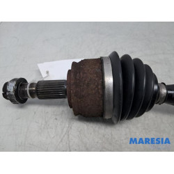 Alfa Romeo - Giulietta - Aandrijfas links-voor