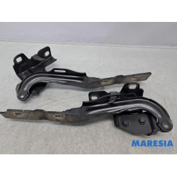 Alfa Romeo - Giulietta - Charnière capot