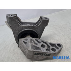 Alfa Romeo - Giulietta - Motorsteun