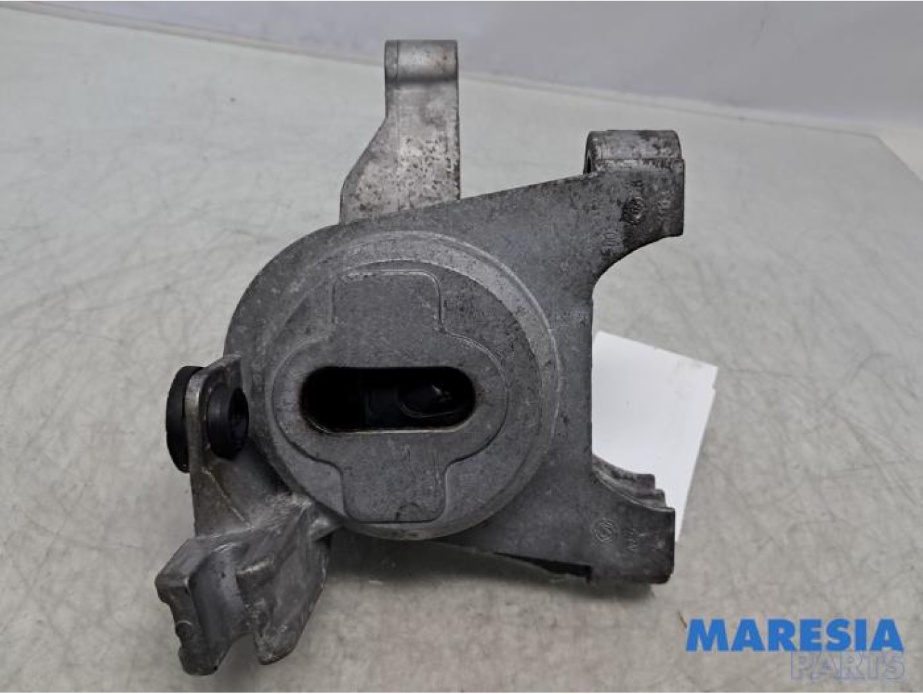 Alfa Romeo - Giulietta - Motorsteun