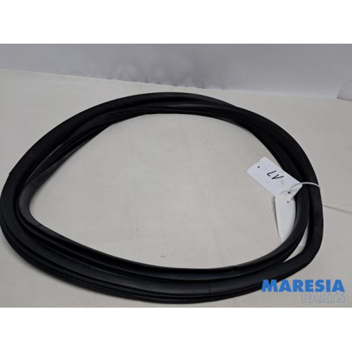 Alfa Romeo - Giulietta - Türgummi 4-türig links vorne