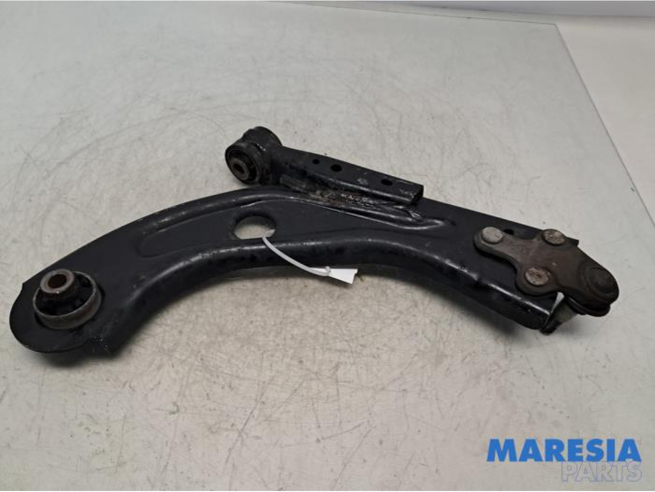 Peugeot - 308 - Draagarm onder links-voor