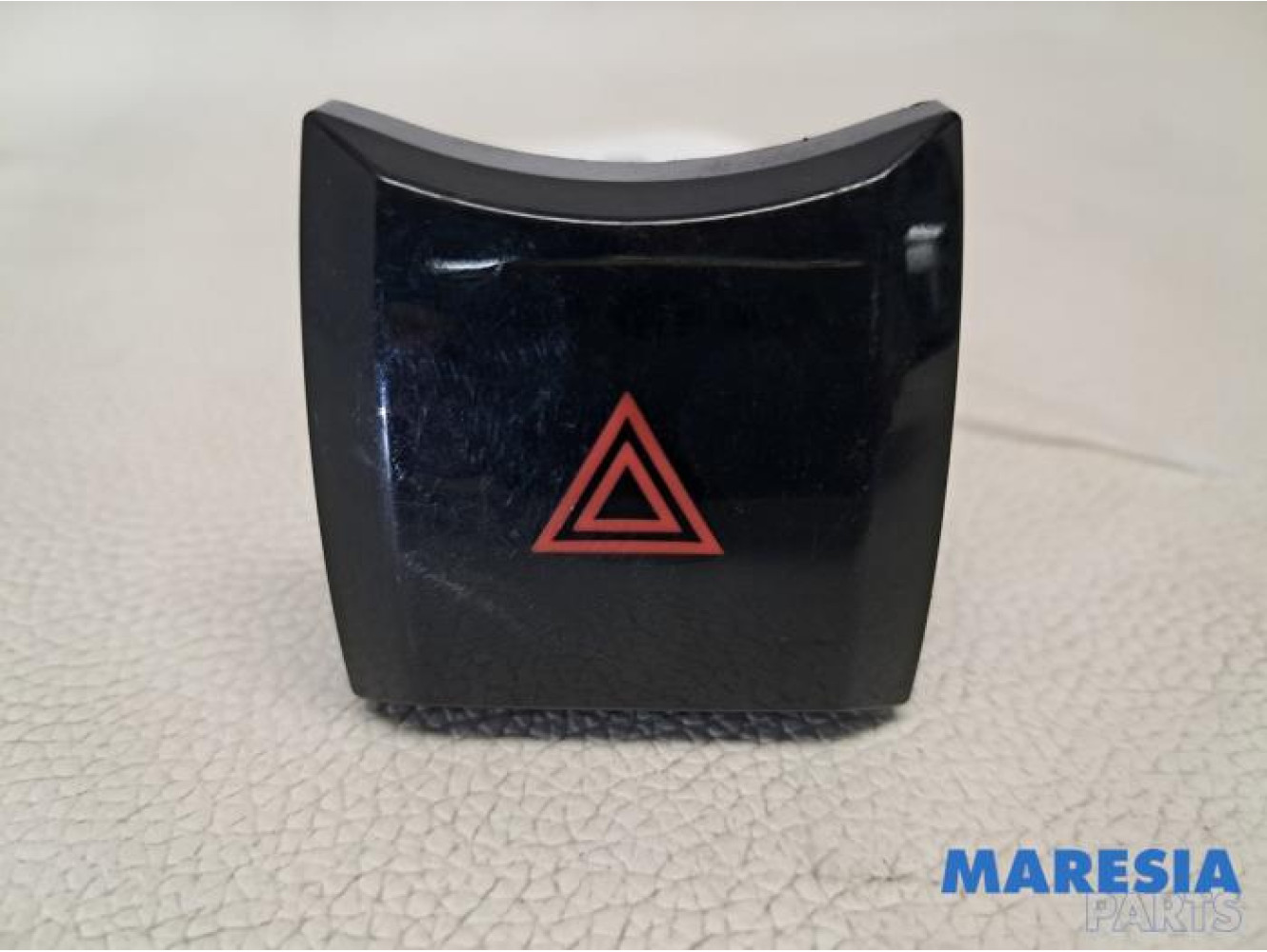 Citroen - C-Zero - Panikbeleuchtung Schalter