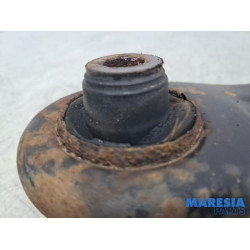 Citroen - C-Zero - Draagarm onder rechts-voor