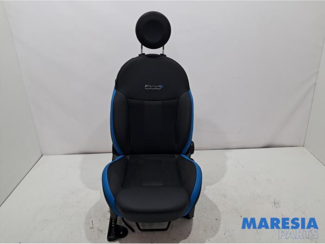 Fiat - 500 - Seat, right