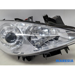 Peugeot - 307 - Koplamp rechts