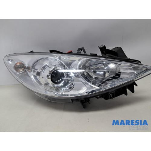 Peugeot - 307 - Koplamp rechts
