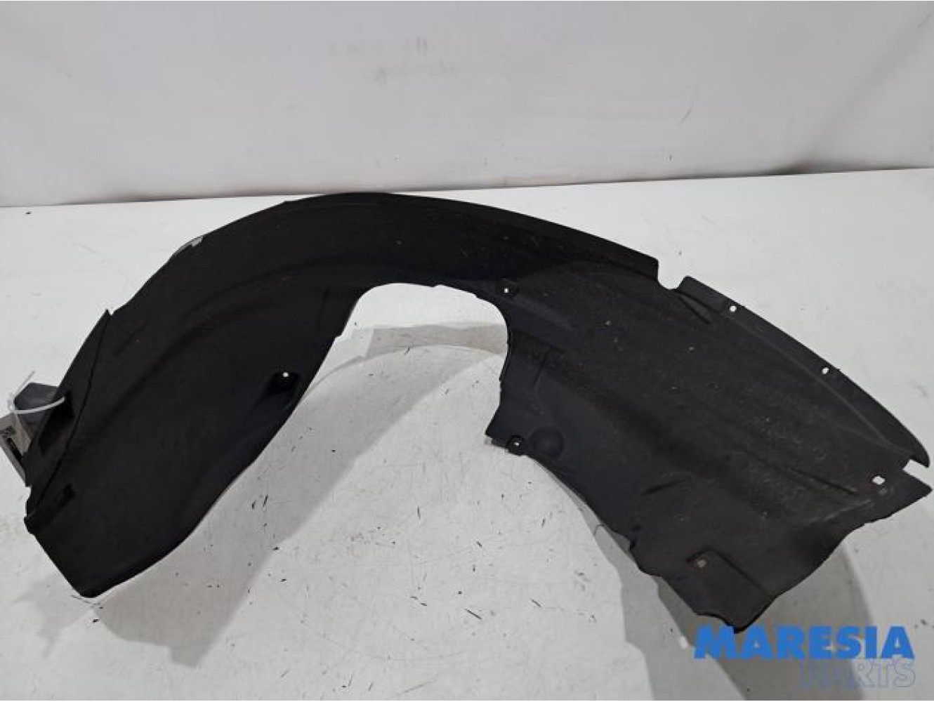 Alfa Romeo - Brera - Wheel arch liner