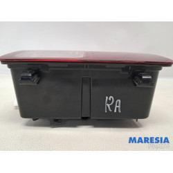 Renault - Trafic - Feu arrière droit