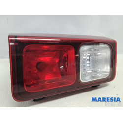 Renault - Trafic - Achterlicht links