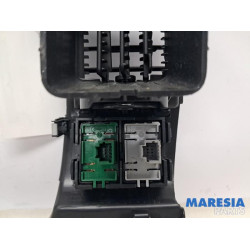 Renault - Trafic - Luftgitter Armaturenbrett