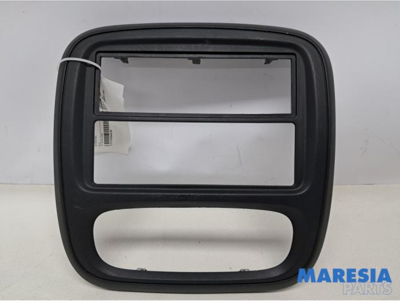 Renault - Trafic - Radioblende