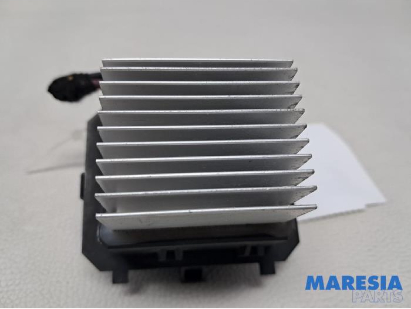 Renault - Trafic - Kachel Weerstand