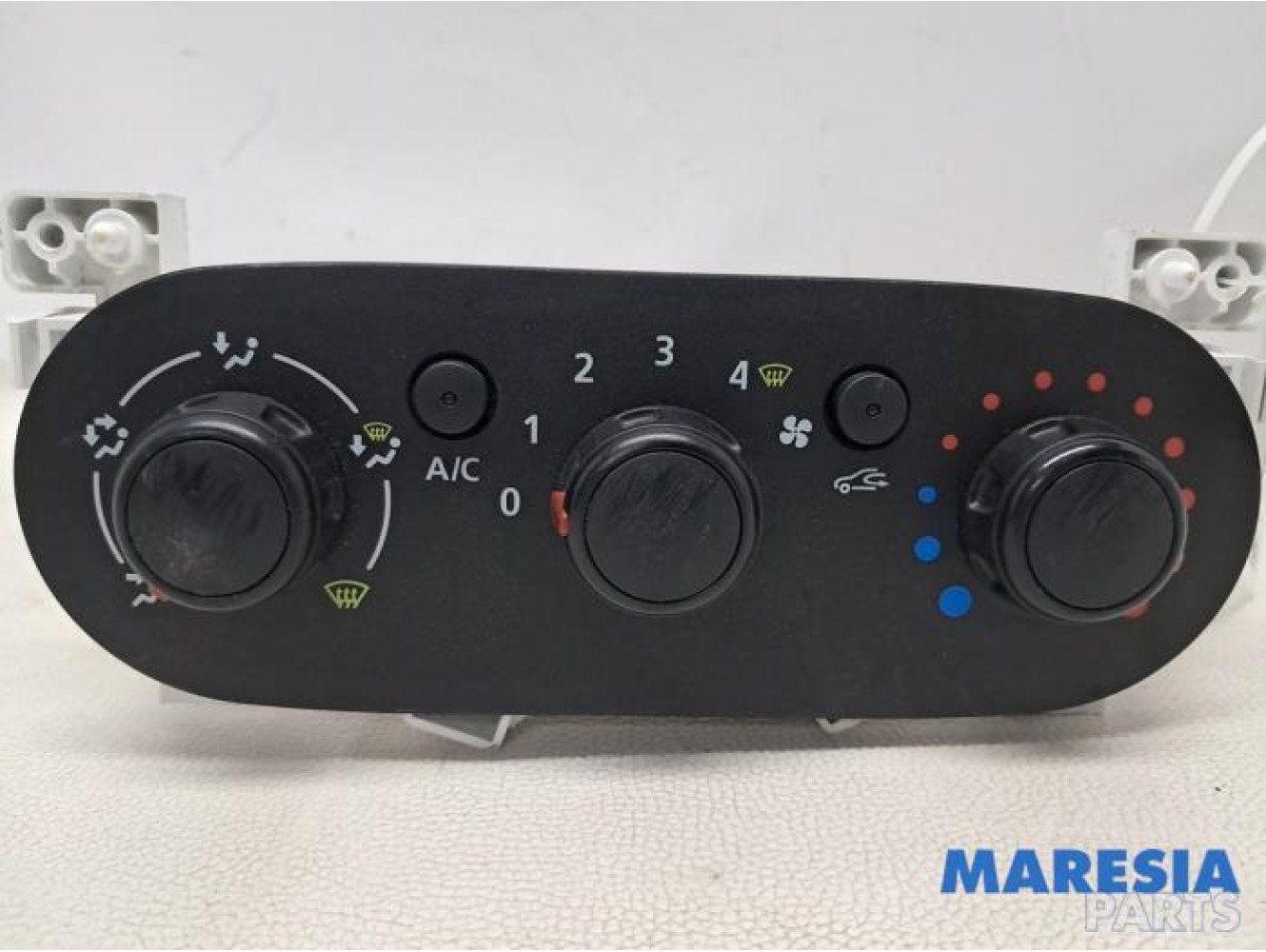 Renault - Trafic - Kachel Bedieningspaneel