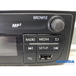 Renault - Trafic - Radio