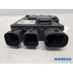 Renault - Trafic - Voltage regulator