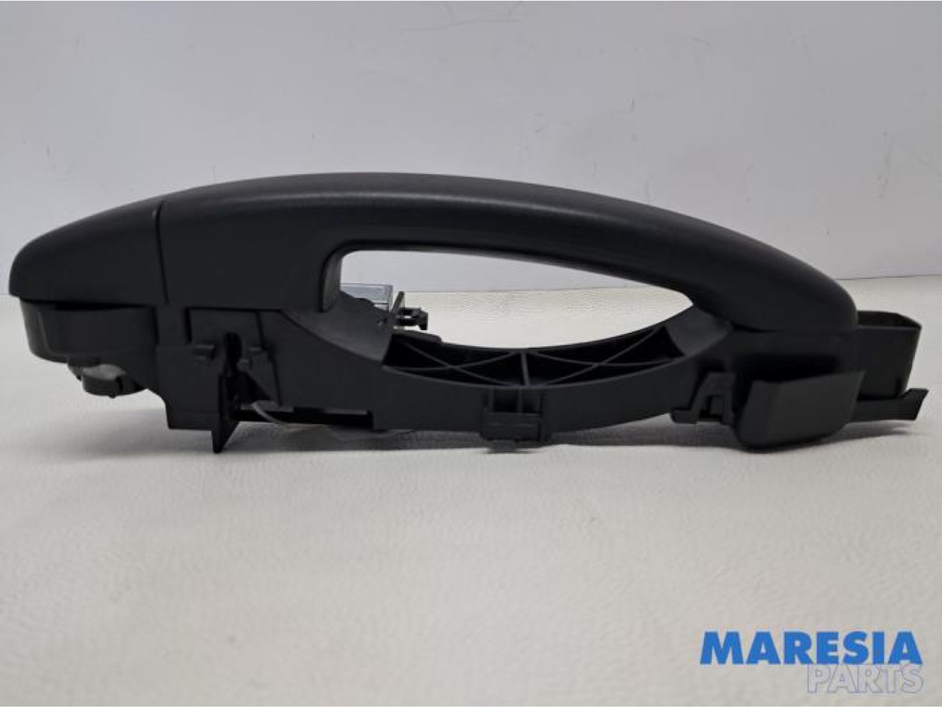 Renault - Trafic - Poignée portière arrière camionnette