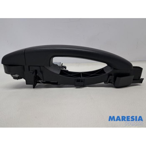 Renault - Trafic - Poignée portière arrière camionnette