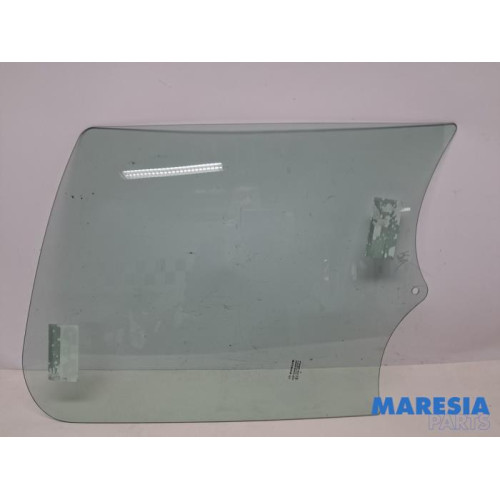 Renault - Trafic - Portierruit 2Deurs rechts