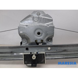 Renault - Trafic - Fenstermechanik 2-türig rechts vorne