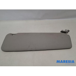 Renault - Trafic - Sonnenblende