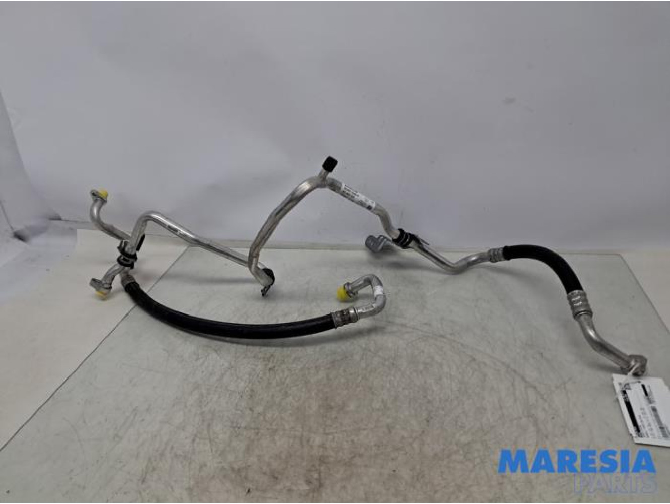 Renault - Trafic - Klima Leitung