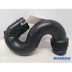 Renault - Trafic - Ansaugschlauch Luft