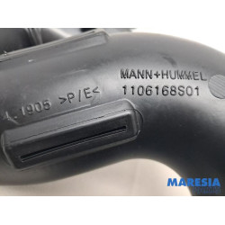 Renault - Trafic - Ansaugschlauch Luft