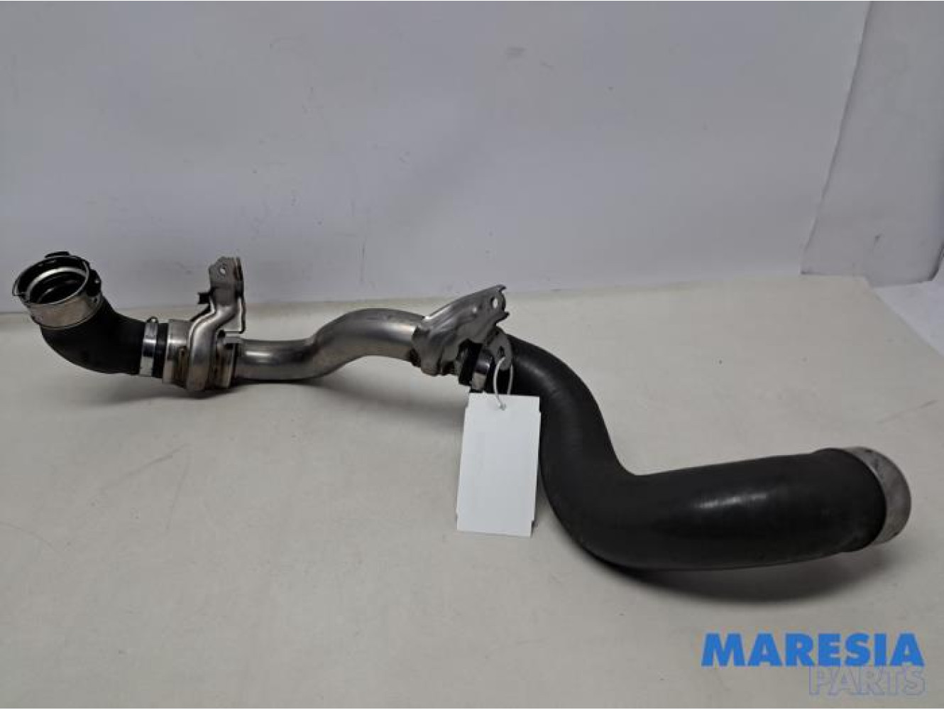 Renault - Trafic - Intercooler Schlauch