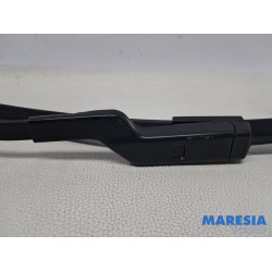 Renault - Trafic - Scheibenwischerarm vorne