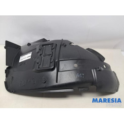 Renault - Trafic - Wheel arch liner