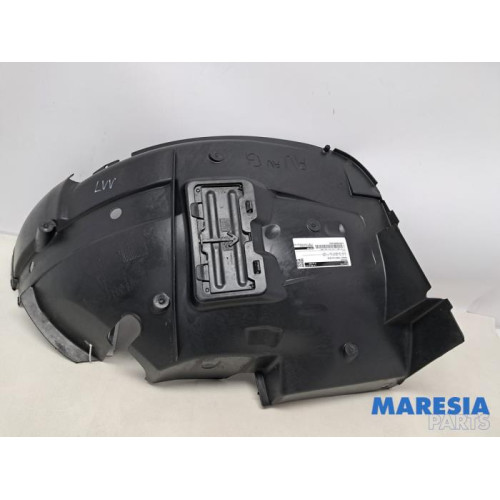 Renault - Trafic - Wheel arch liner