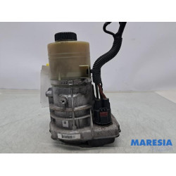 Renault - Trafic - Power steering pump