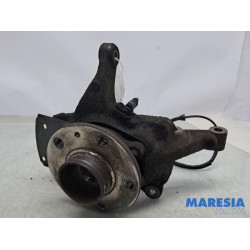 Renault - Trafic - Fusee rechts-voor