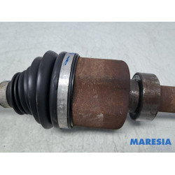 Renault - Trafic - Antriebswelle rechts vorne