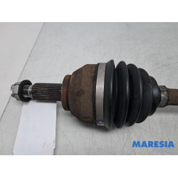 Renault - Trafic - Antriebswelle rechts vorne