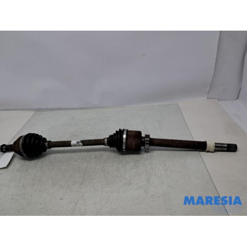 Renault - Trafic - Antriebswelle rechts vorne