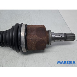 Renault - Trafic - Antriebswelle links vorne