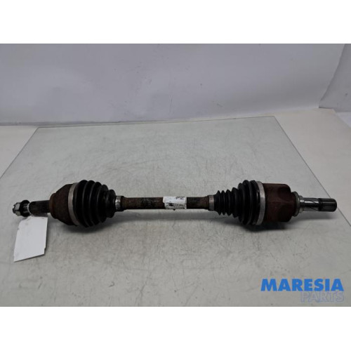 Renault - Trafic - Antriebswelle links vorne