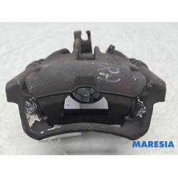 Renault - Trafic - Bremszange rechts hinten