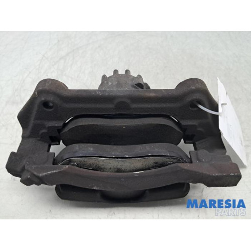 Renault - Trafic - Bremszange rechts vorne