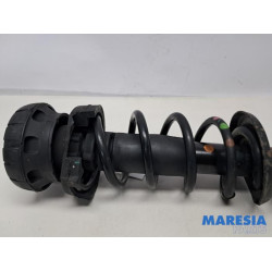 Renault - Trafic - Front shock absorber rod, right