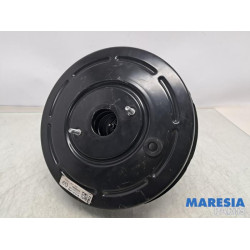 Renault - Trafic - Bremskraftverstärker